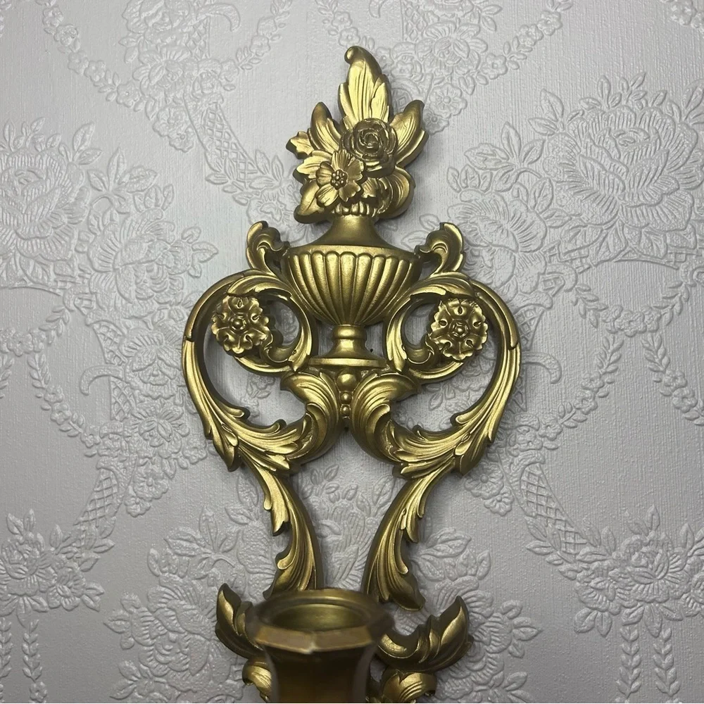 Vintage Dart Industries 4036 Gold Floral Plastic Resin Wall Sconce